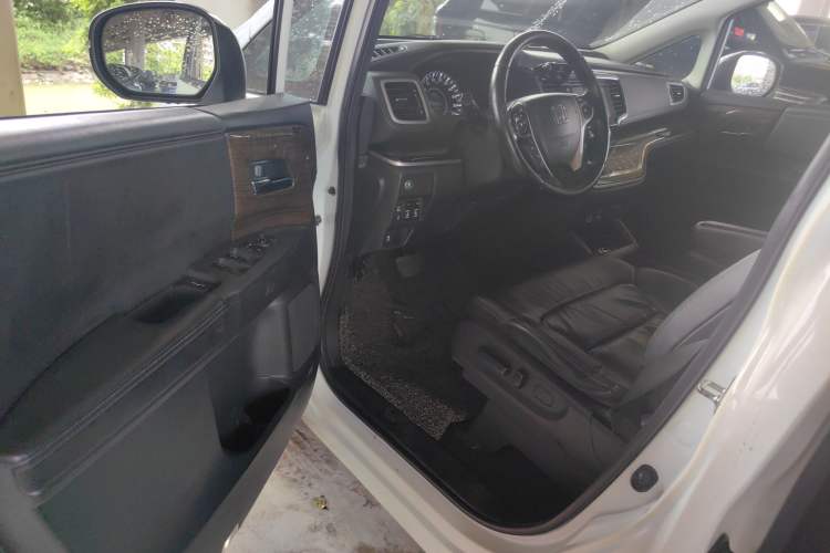 Used Honda Odyssey 2015 2.4L Smart Edition Driver Seat