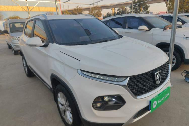 Used Baojun 510 2019 1.5L Manual Enjoyment Model 77kW China VI Emission Standard
