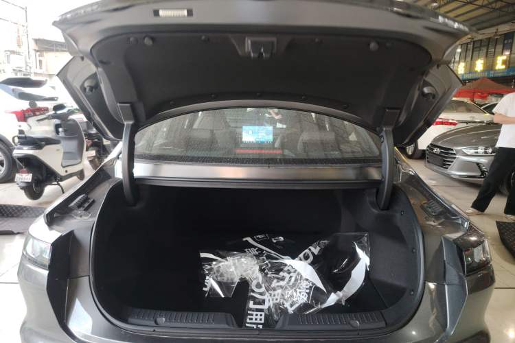 Used Changan Eado 2026 Model, Fourth Generation, 1.5T 500Bar Smart Enjoyment Edition
