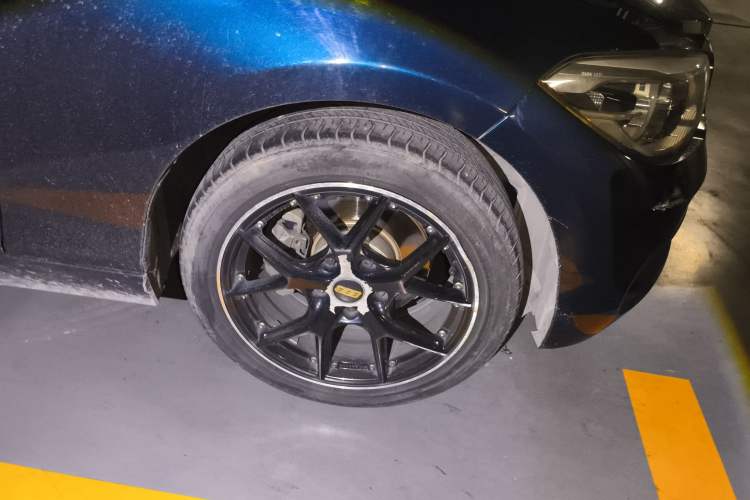 Used BMW 1 Series 2015 120i Leading Model