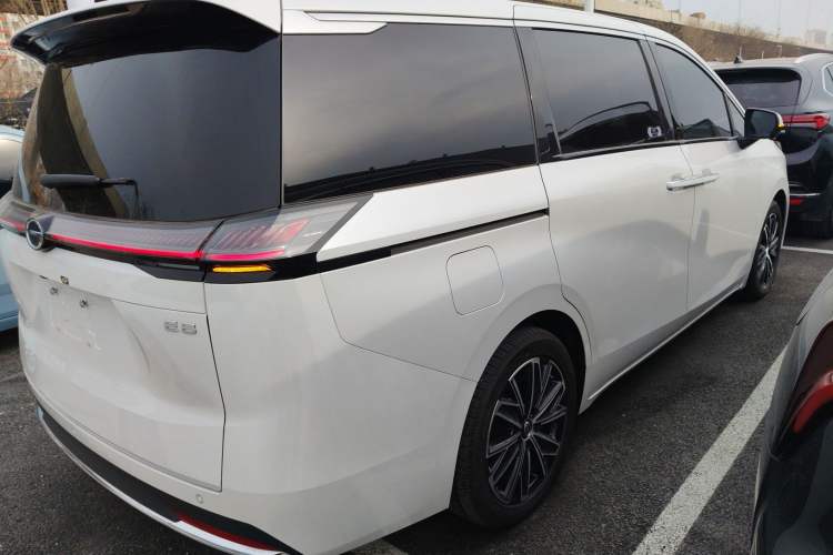 Used GAC Trumpchi Trumpchi E8 2024 Honor Series 2.0L Honor Edition