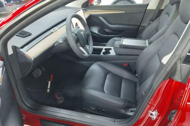 Used Tesla Model 3 2021 Standard Range Rear-Drive Upgraded Version Left Front Seat