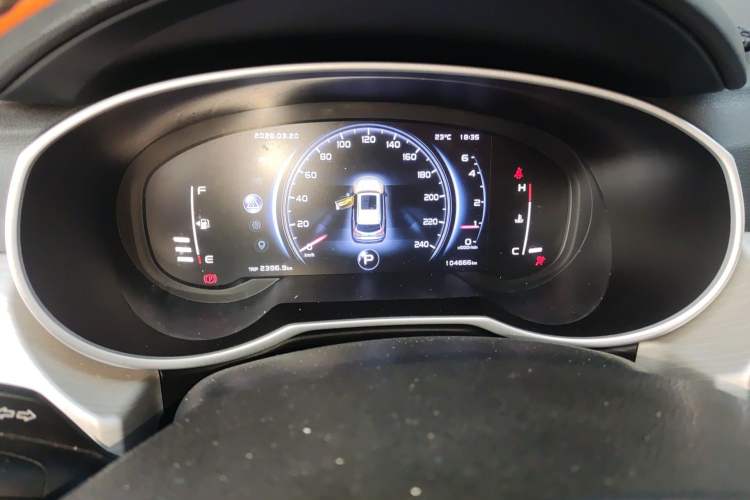 Used Geely Auto Emgrand X7 Sport 2018 1.8TD Automatic Two-Wheel Drive Smart Connect 4G Internet Edition