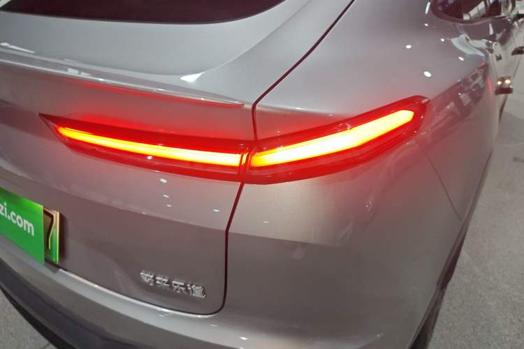 Used ONVO L60 2024 60 kWh Rear-Drive Version