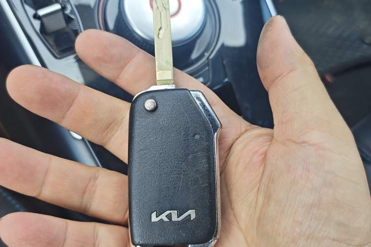 Used Kia K3 New Energy 2021 EV Comfort Edition 410km Vehicle Key