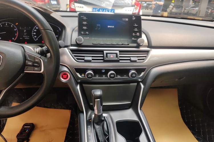 Used Honda Accord 2018 260TURBO Elite Edition China VI Audio And AC Panel