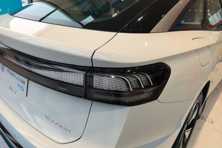 Used Volkswagen ID.7 VIZZION 2024 AIR model