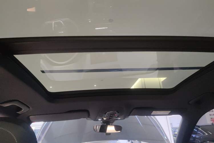 Used Audi Q5L Sportback 2024 40 TFSI Fashion Version Headliner