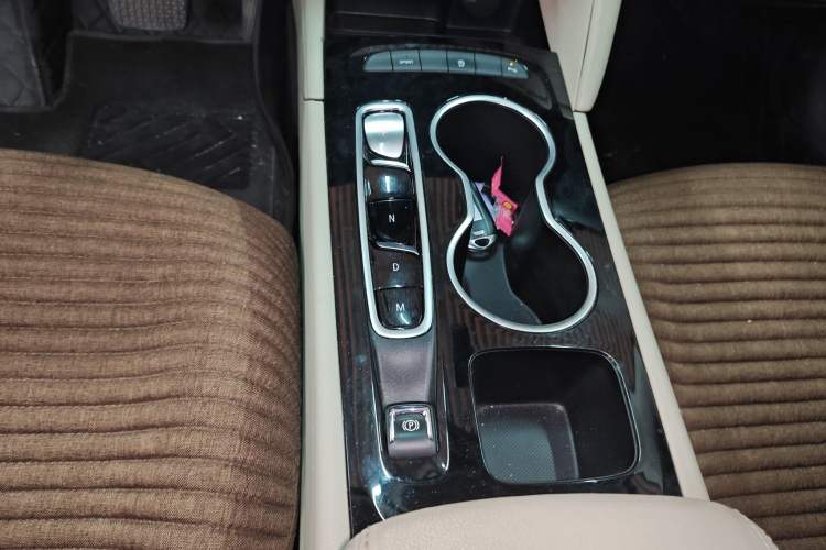 Used Buick Regal 2020 552T Elite Edition Gear Lever