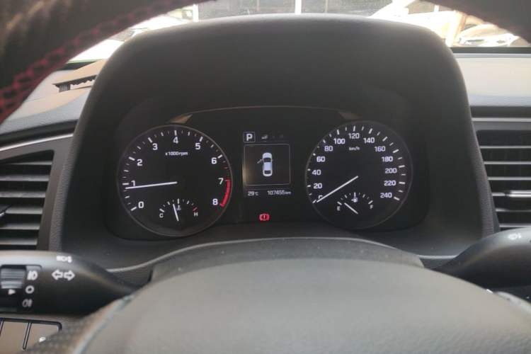 Used Hyundai Elantra (6th Generation / Lingdong) 2016 1.6L Automatic ZhiXuan – Elite Version