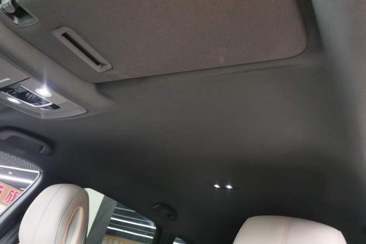 Used BYD Song Pro New Energy 2024 HONOR Edition DM-i 71KM Navigation Model