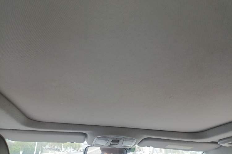 Used Hyundai Tucson 2018 1.6T Dual-Clutch Two-Wheel Drive 15th Anniversary Special Edition
