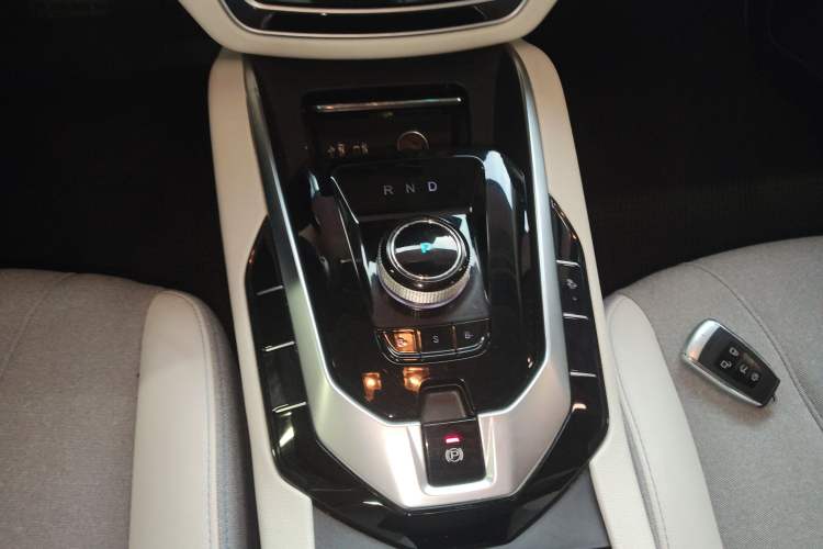 Used BAIC Beijing EU5 2018 R500 Smart Wind Edition
