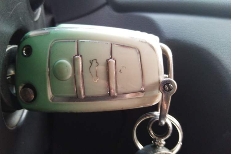 Used Audi Q3 2018 30th Anniversary Edition 30 TFSI Fashion Model Vehicle Key