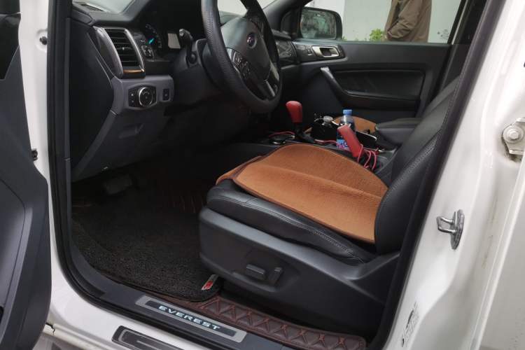 Used Ford Everest 2017 2.0T Gasoline Automatic 4x4 Flagship Edition 7 Seats Left Front Seat