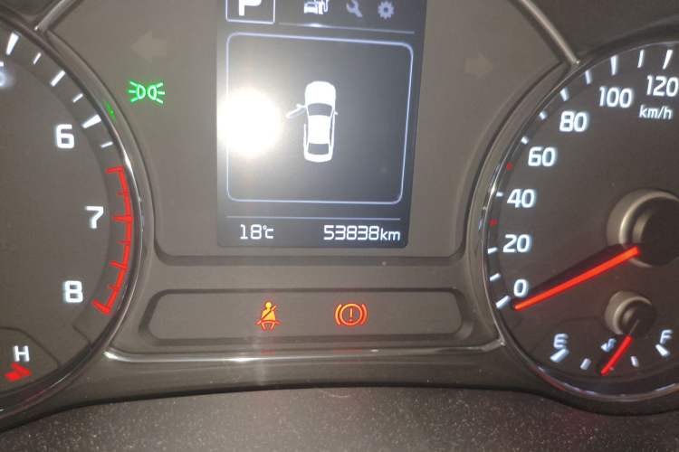 Used Kia K3 2016 1.6L Automatic GLS Odometer Close Up