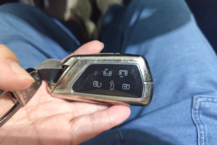 Used Volkswagen Viloran 2024 330TSI Business Edition Vehicle Key