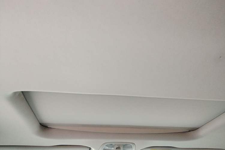 Used SAIC MAXUS G20 2021 PLUS 2.0T Gasoline Automatic Luxury Edition