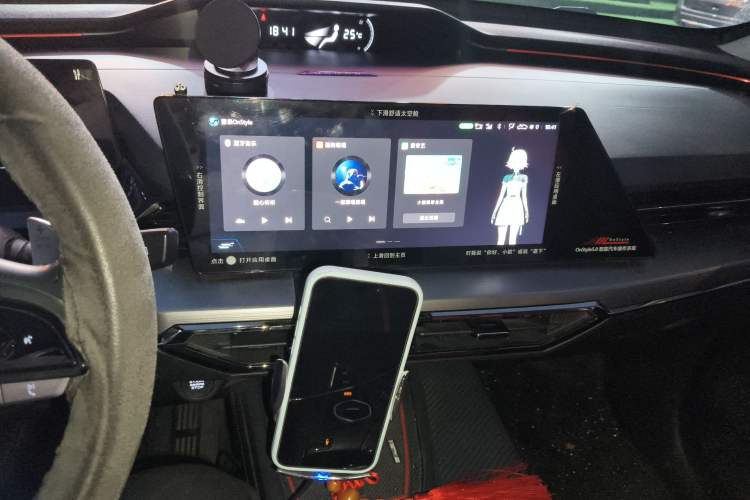 Used CHANGAN OSHAN Z6 2022 Blue Whale 1.5T DCT Luxury Model Audio And AC Panel