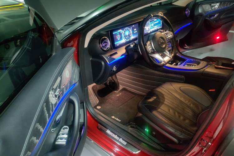 Used Mercedes-Benz CLS 2020 CLS 300 Luxury Model
