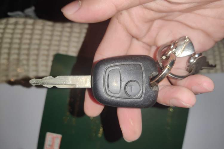 Used BYD F0 2011 Shangku Edition 1.0L XuanKu Model