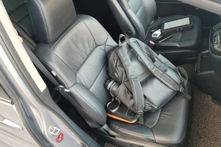 Used Honda Odyssey 2015 Updated Version 2.4L Smart Edition
