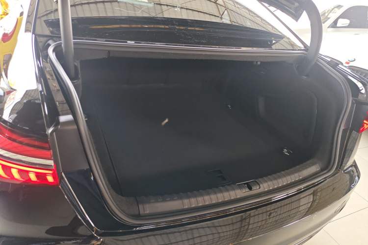 Used Audi A6L 2024 40 TFSI Luxury Prestige Edition