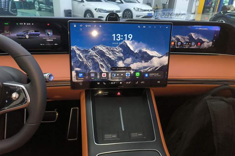 Used Hima Stelato S9 2026 Model Range-Extender Ultra, Rear-wheel Drive, 53kWh
