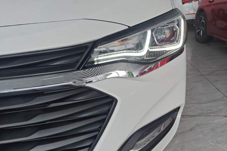 Used Chevrolet Monza 2022 320 Automatic Enjoyment Edition Left Front Headlight