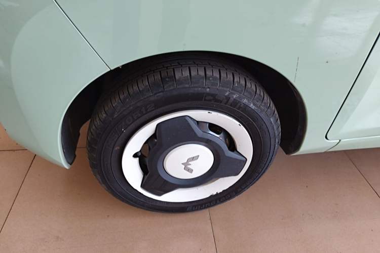 Used Wuling Hongguang MINIEV 2021 Macaron Premium Model – Lithium Iron Phosphate
