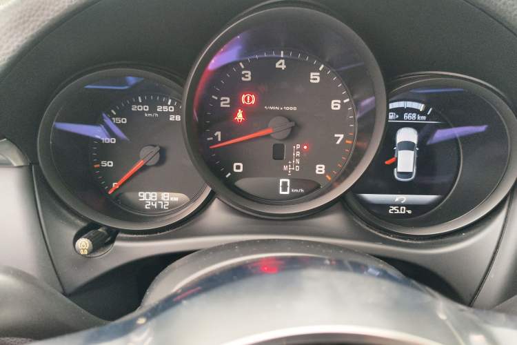 Used Porsche Macan 2018 Macan 2.0T Instrument Cluster