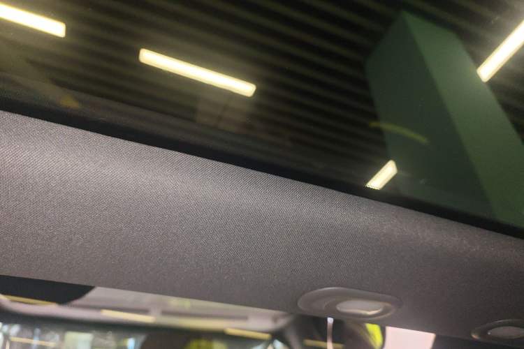 Used Leapmotor C01 2023 Extended-Range 316 Comfort Edition Headliner