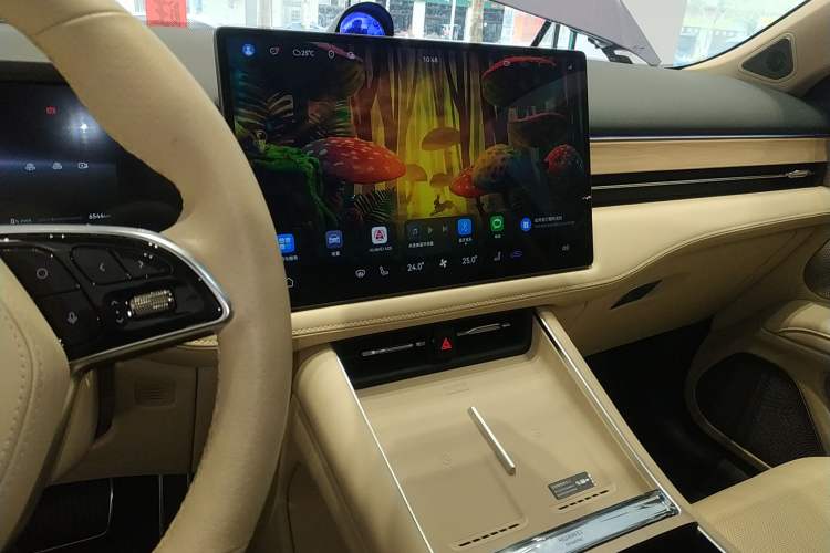 Used Hima AITO M5 2025 Extended-Range Ultra All-Wheel-Drive Version Audio And AC Panel