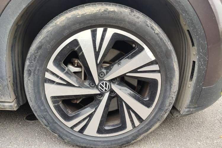 Used Volkswagen ID.6 CROZZ 2021 Long-Range PRO Edition Exterior 2