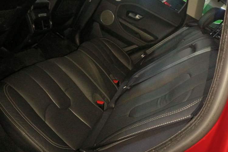 Used Land Rover Range Rover Evoque (Import) 2015 2.0T 5-Door Ignite Edition
