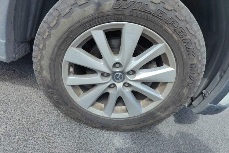 Used Mazda CX-5 2014 2.0L Automatic Two-Wheel Drive Urban Version Right Front Wheel Hub
