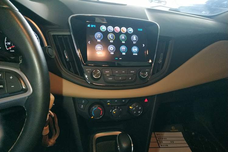 Used Chevrolet Monza 2020 320 Automatic Enjoyment Edition