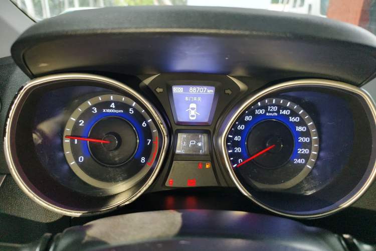 Used Hyundai Elantra (5th Generation / Langdong) 2015 1.6L Automatic Luxury Model