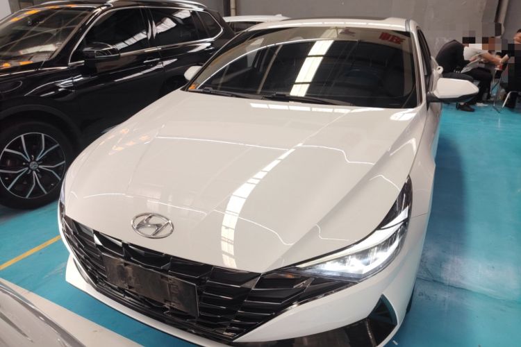 Used Hyundai Elantra 2022 1.5L CVT LUX Prestige Edition
