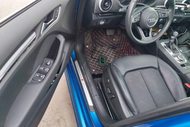 Used Audi A3 2018 30th Anniversary Edition Sportback 35 TFSI Fashion Model Driver Seat