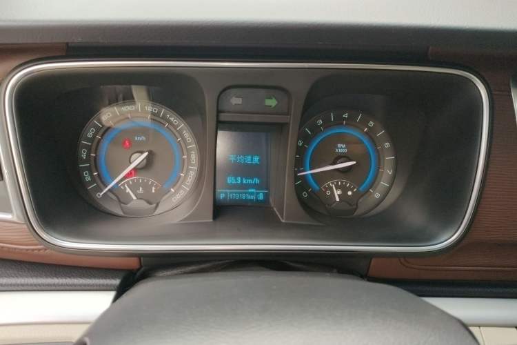 Used Buick GL8 2014 2.4L CT Luxury Business Comfort Edition Instrument Cluster