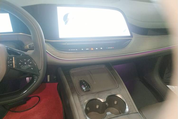 Used Hongqi Tiangong 08 2025 680 Ultra Four-Wheel-Drive Version