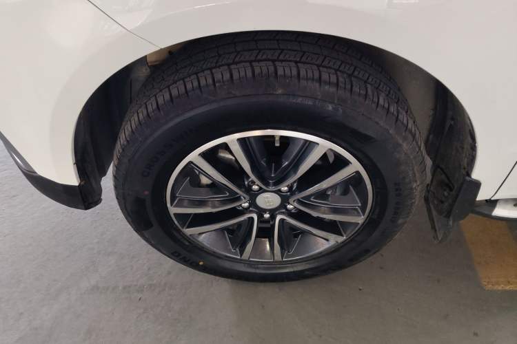 Used Geely Auto Vision X6 2018 1.4T CVT 4G Connected Luxury Version Left Front Wheel Hub