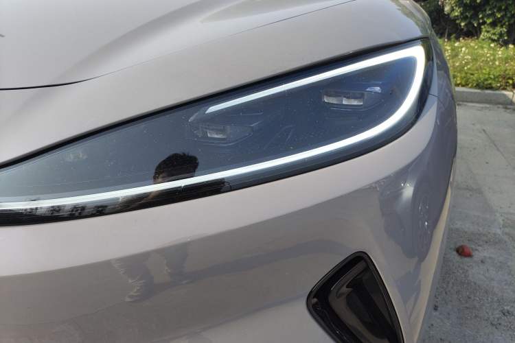 Used BYD Sealion 05 EV 2025 520 km Smart Cruise Version Left Front Headlight