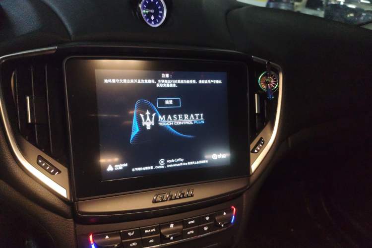 Used Maserati Ghibli 2018 Revised Version 3.0T Standard Edition Audio And AC Panel