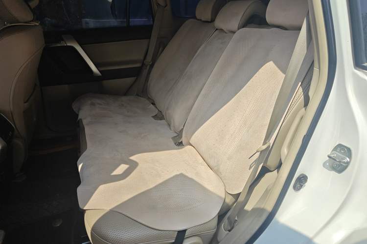 Used Toyota Prado 2010 4.0L Automatic TX-L Left Rear Seat