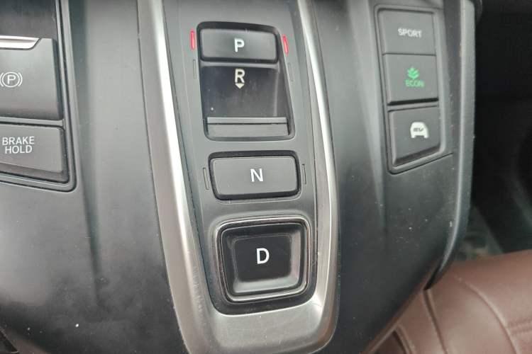 Used Honda CR-V 2019 Rui Hybrid 2.0L 2WD Pure Speed Version China V Emission Standard Gear Lever