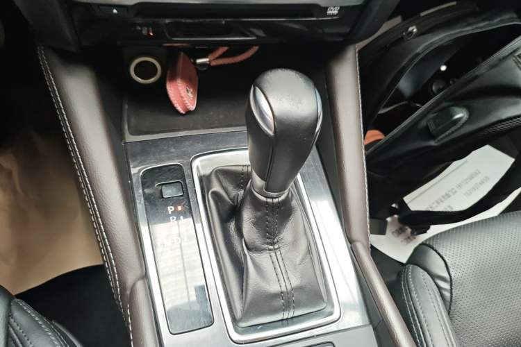 Used Mazda Atenza 2018 2.5L Blue Sky Sport Edition China VI compliant Gear Lever