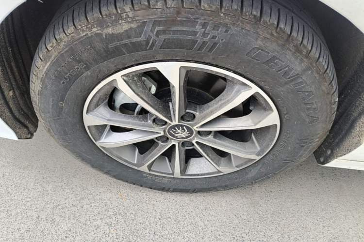 Used BYD Qin PLUS 2024 HONOR Edition DM-i 55KM Leading Model
