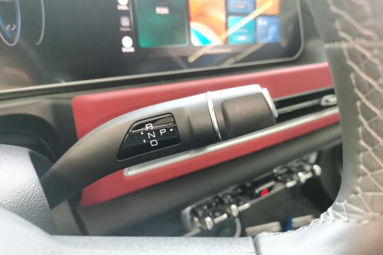 Used ORA Good Cat GT 2024 Revised Edition Mulan Version 401 km Luxury Grade
